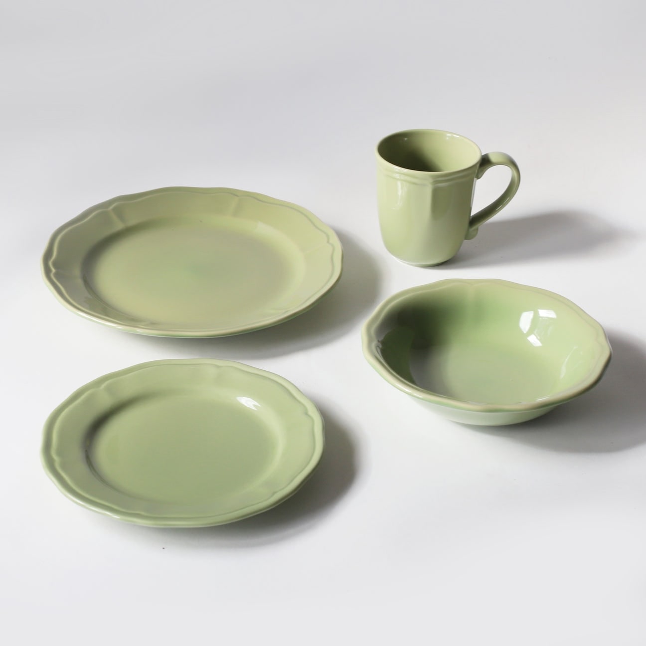 Euro Ceramica Siena 16 Piece Dinnerware Set