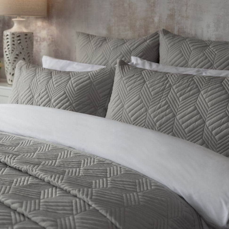 Lisbon Geometric Bedspread - Soft Grey