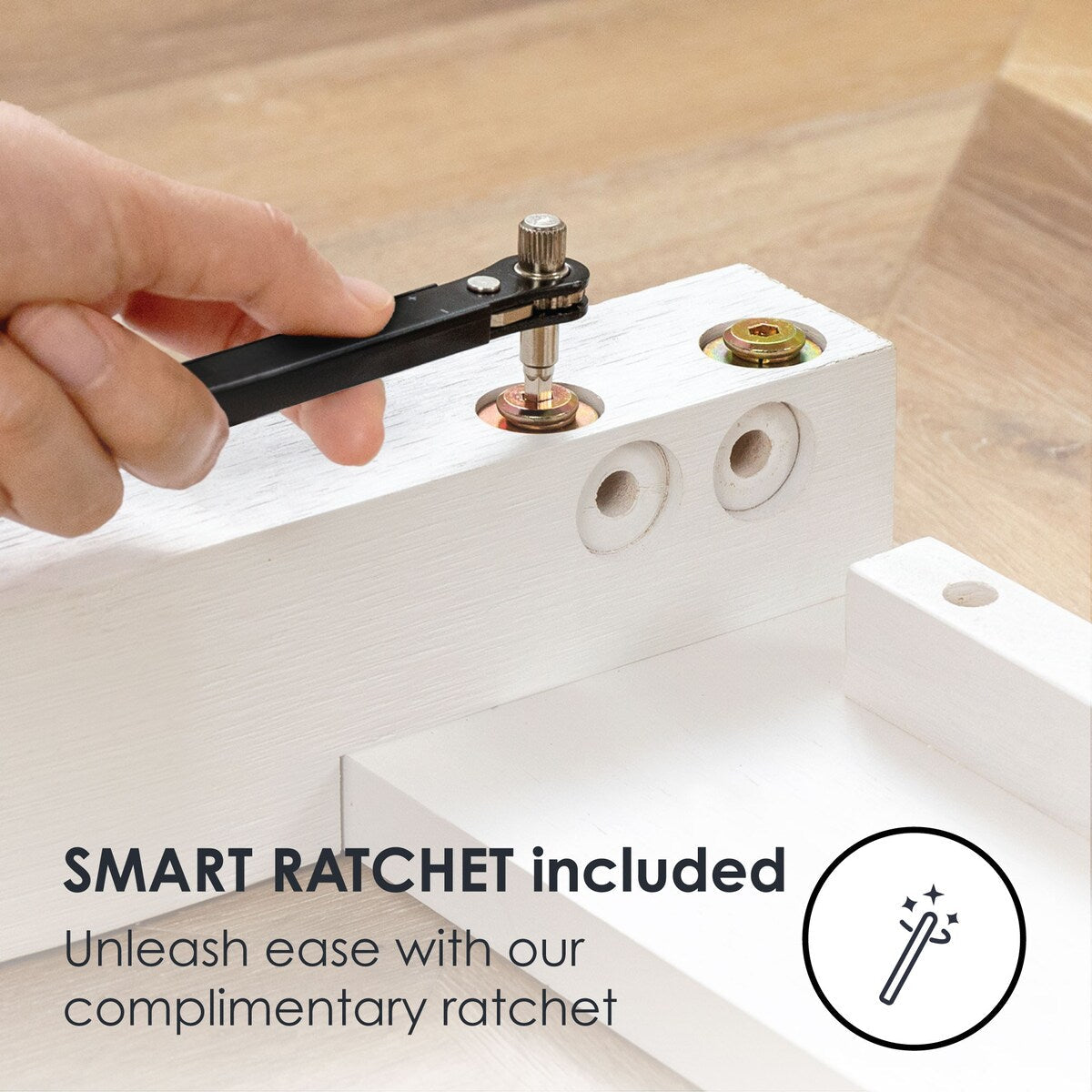 Cadre de lit plateforme en bois massif classique de 16 pouces, disponible en plusieurs finitions.