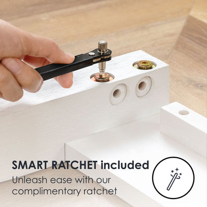 Cadre de lit plateforme en bois massif classique de 16 pouces, disponible en plusieurs finitions.