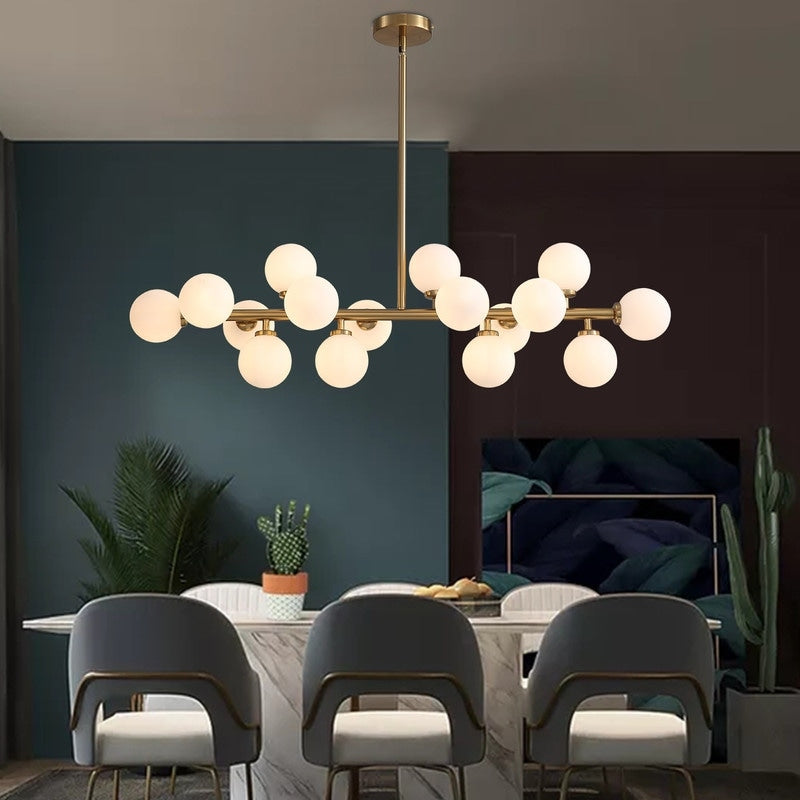 Luminaire suspendu linéaire à 16 lumières, style moderne du milieu du siècle, en laiton doré, avec globe en verre dépoli, 40 po, pour salle à manger.