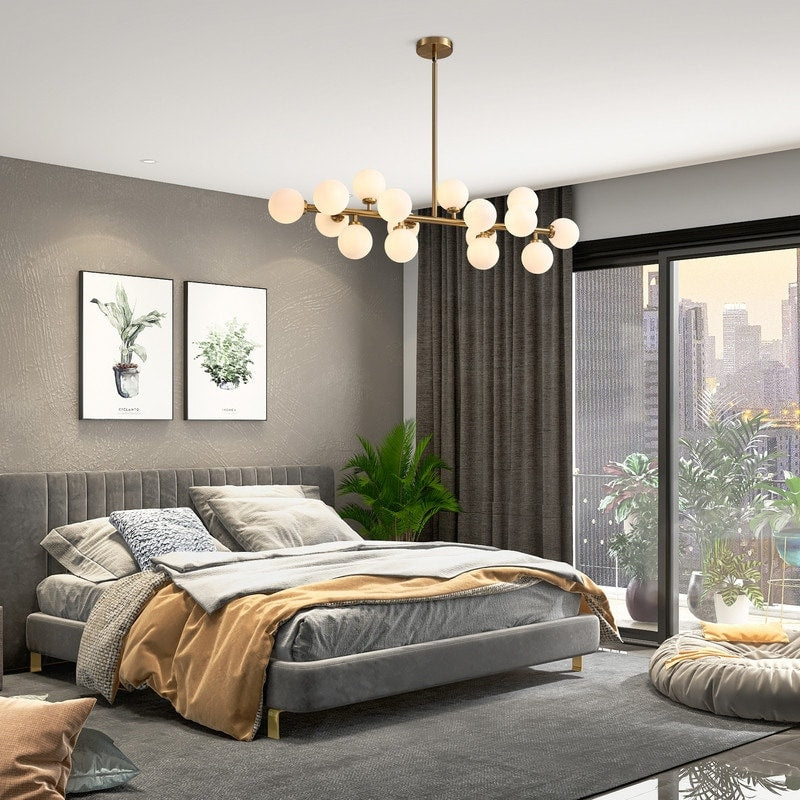 Luminaire suspendu linéaire à 16 lumières, style moderne du milieu du siècle, en laiton doré, avec globe en verre dépoli, 40 po, pour salle à manger.