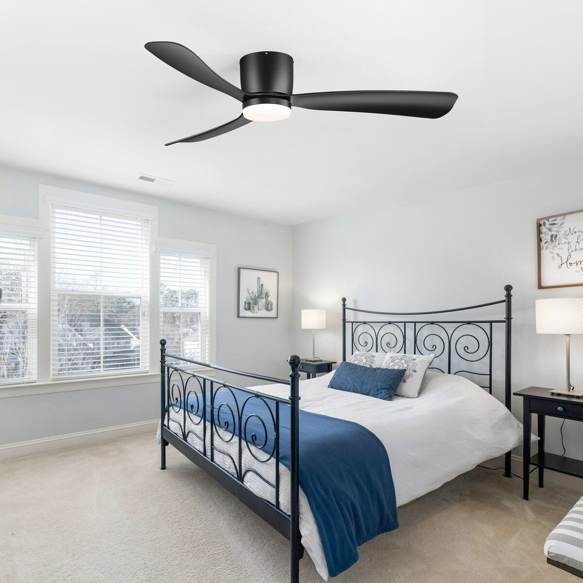 Ventilateur de plafond LED à encastrer de 52 pouces noir/blanc avec éclairage et télécommande (3 pales)