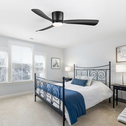 Ventilateur de plafond LED à encastrer de 52 pouces noir/blanc avec éclairage et télécommande (3 pales)