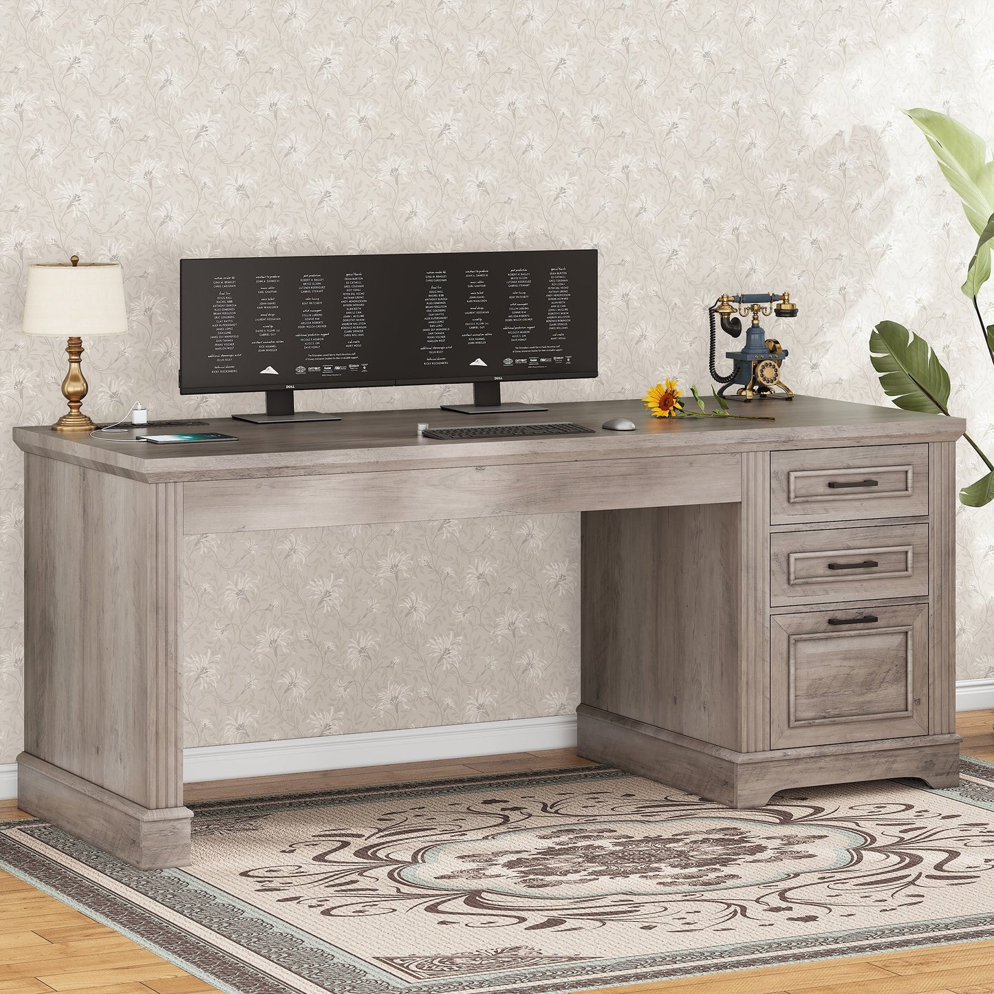 Bureau de direction style farmhouse, bureau de travail à domicile, avec tiroir à dossiers, support pour écran et prise de courant.