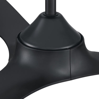 Ventilateur de plafond à 56 pouces, moderne, noir, à 3 pales, avec moteur à courant continu et télécommande.