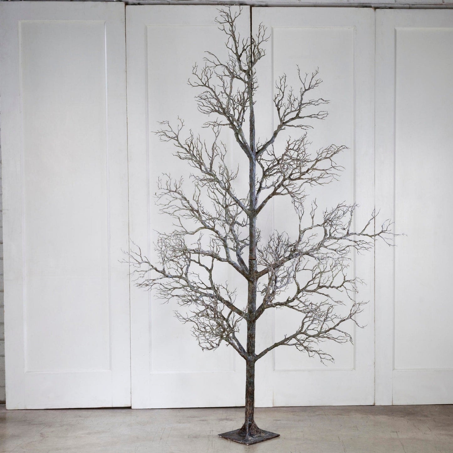 96 Branche de bois mort d'arbre