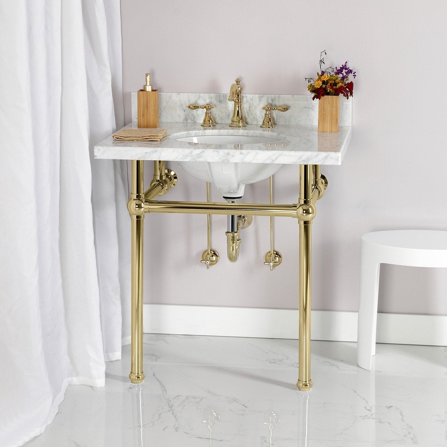 Robinet de salle de bain à large encrage, style américain classique