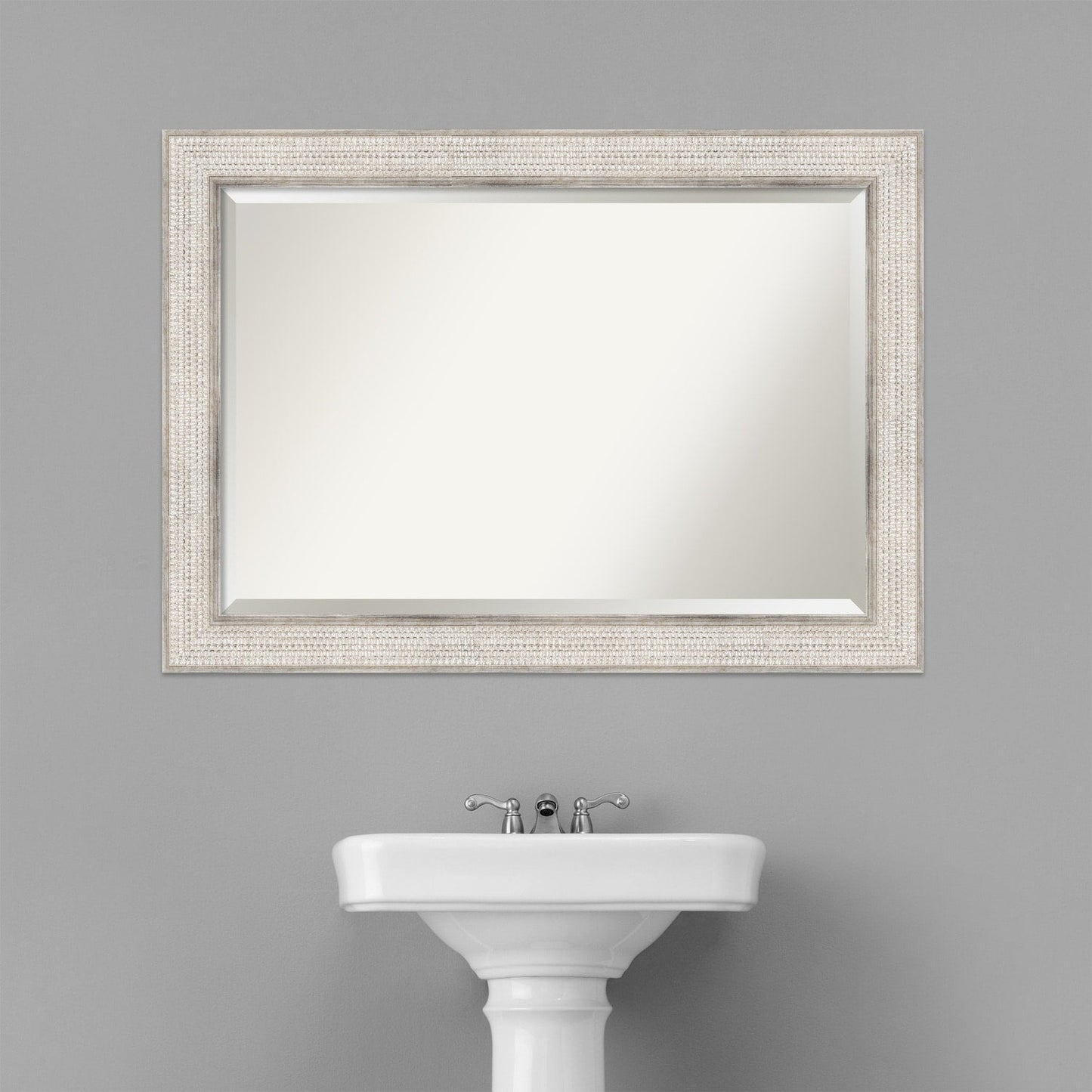 Miroir mural de salle de bain en bois biseauté - Cadre argenté Trellis - Trellis Argenté