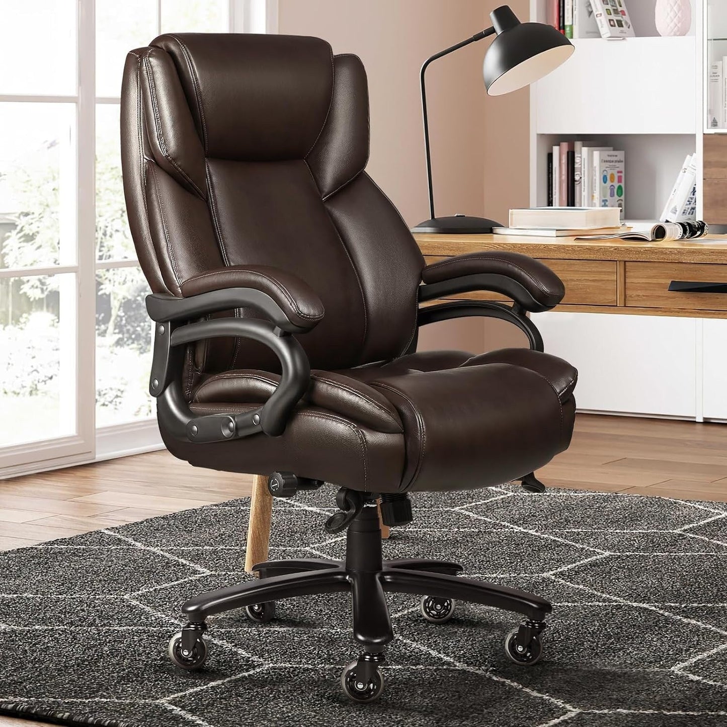 Chaise de bureau executive Bossin pour personnes de grande taille et fortes, 227 kg, avec support lombaire réglable, chaise ergonomique à dossier haut en cuir PU pour ordinateur.