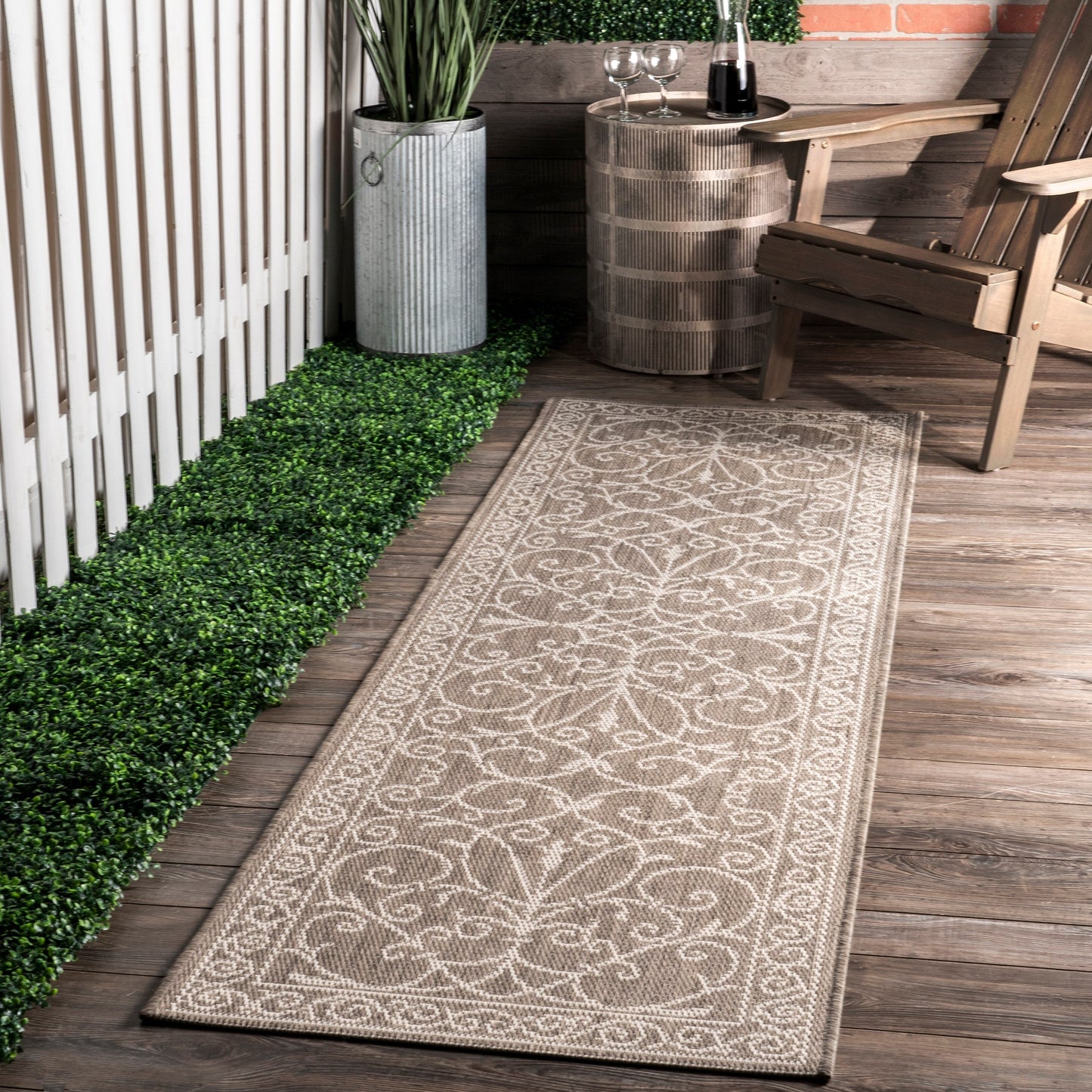 Nuloom Kathleen Traditional Indoor/Outdoor Area Rug