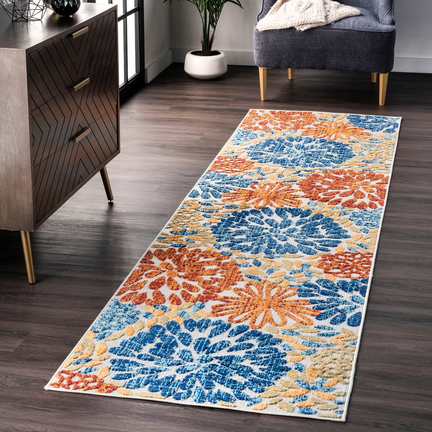 Nuloom Ronda Bold Floral Indoor/Outdoor Area Rug