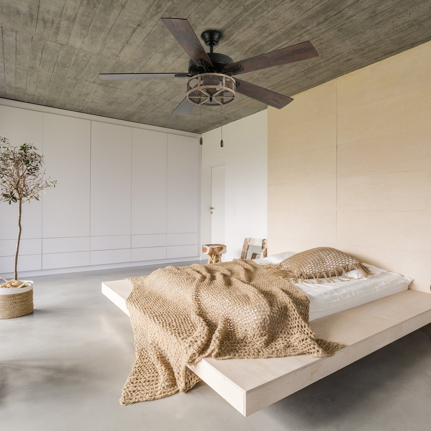 Ventilateur de plafond LED 52 pouces Carbon Loft en métal brossé, style farmhouse