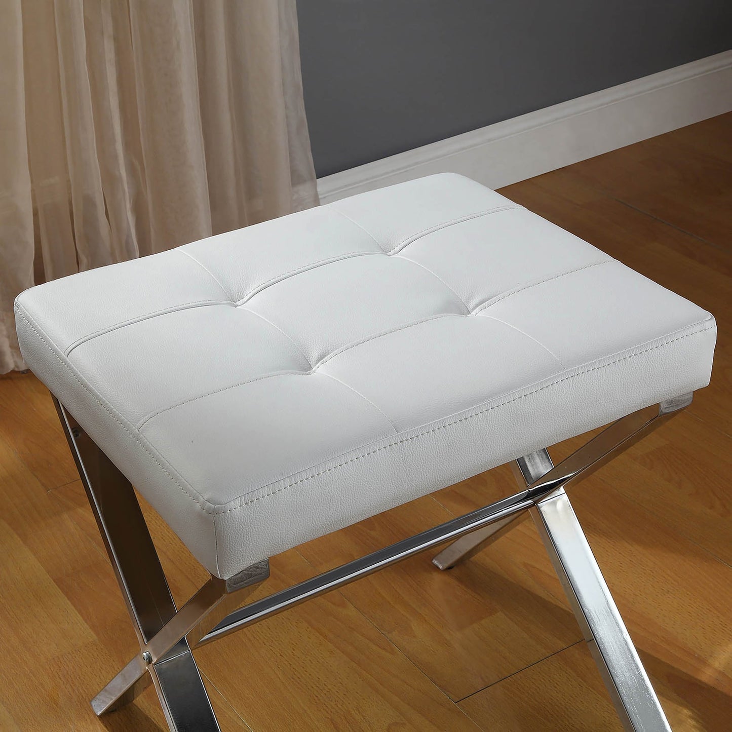 Tabouret de coiffeuse Elisabetta de Carolina Living - Blanc/Chrome