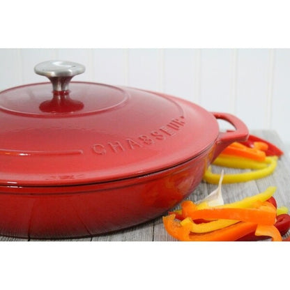 Récipient à braiser en fonte d'aluminium émaillée Chasseur, avec couvercle, 1,4 quart, rouge