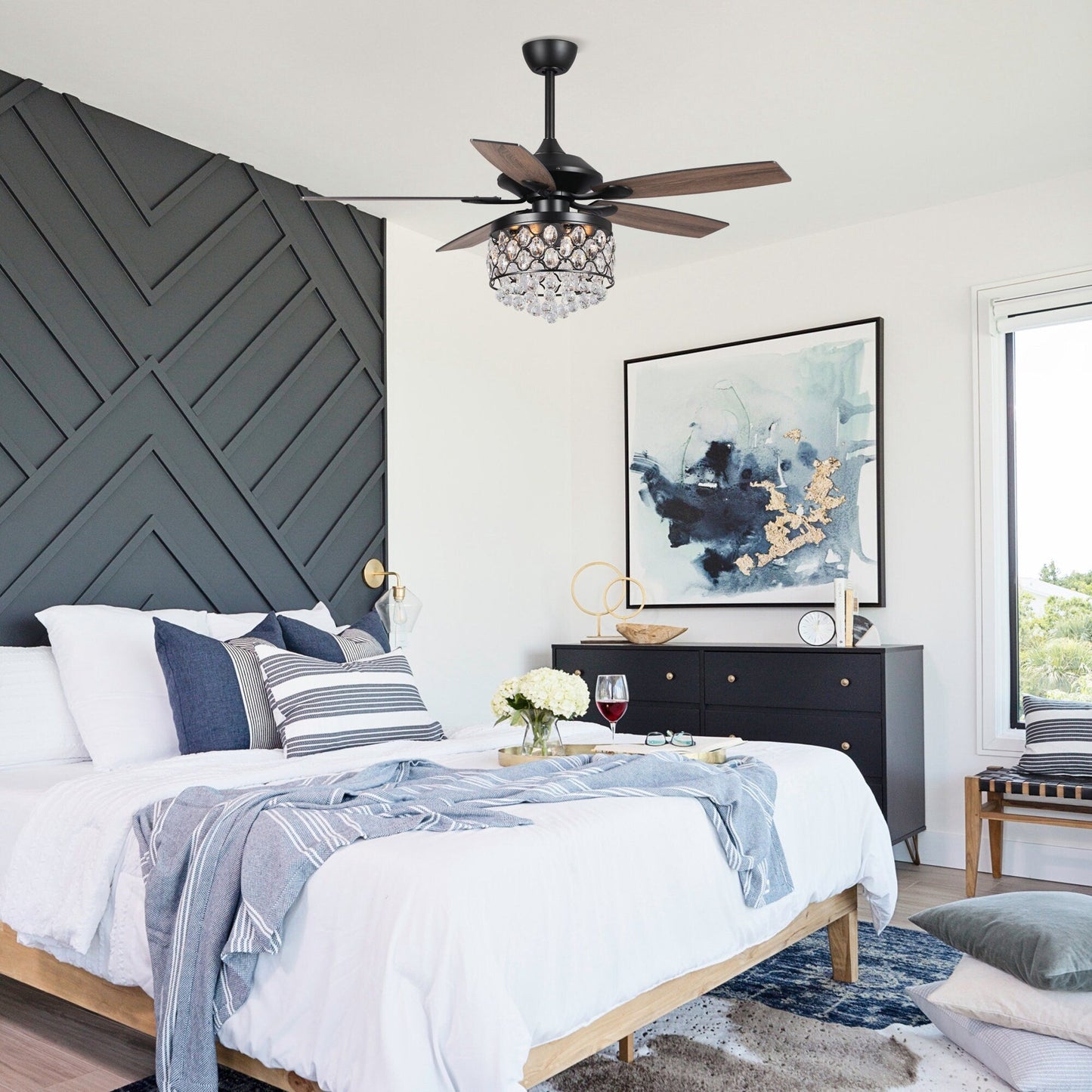 Luminaire suspendu/ventilateur de plafond à 4 lumières en chrome et cristal avec télécommande