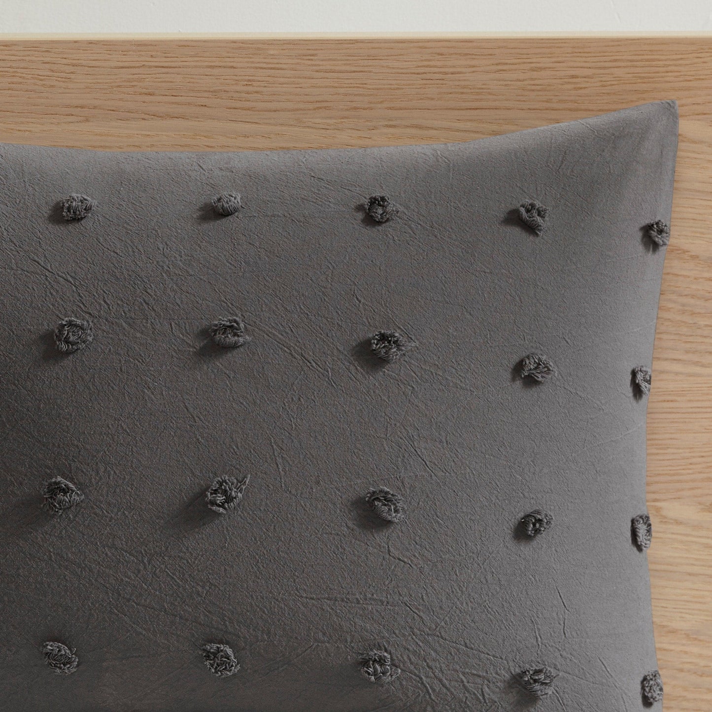 Intelligent Design Maize Cotton Jacquard Duvet Cover Set with Euro Shams and Throw Pillows