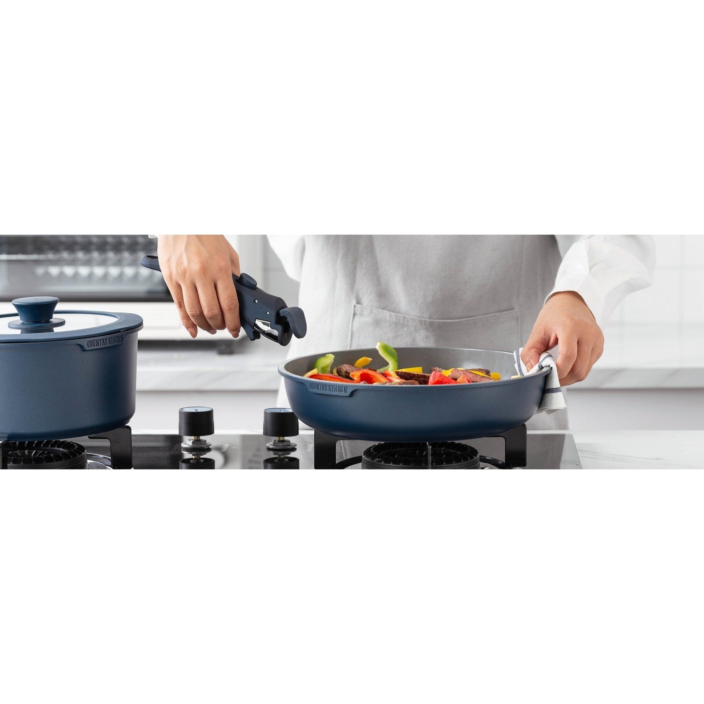 Service de cuisine Country Kitchen 16 pièces pour camping-car, céramique, avec poignées amovibles, compatible avec le four.