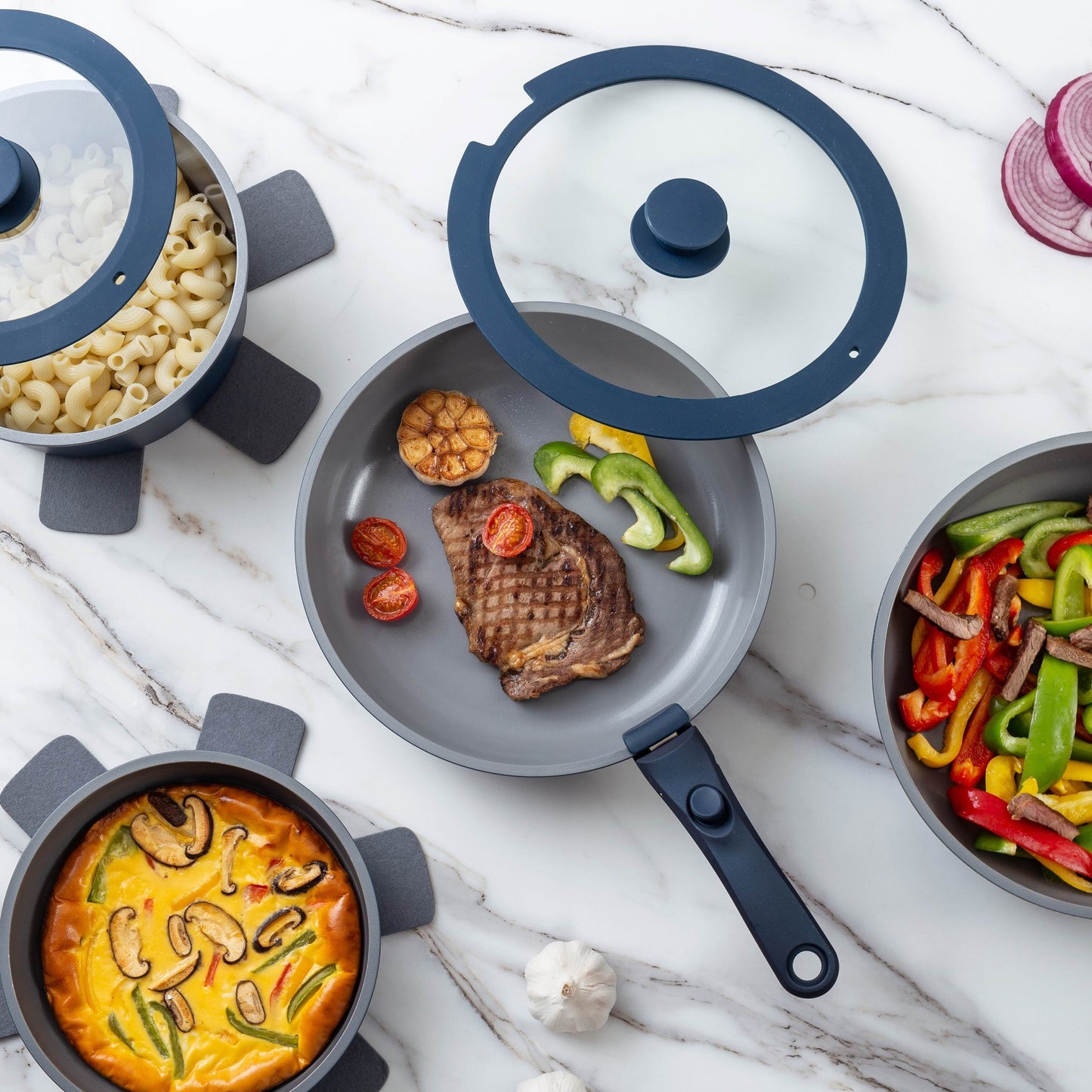 Service de cuisine Country Kitchen 16 pièces pour camping-car, céramique, avec poignées amovibles, compatible avec le four.