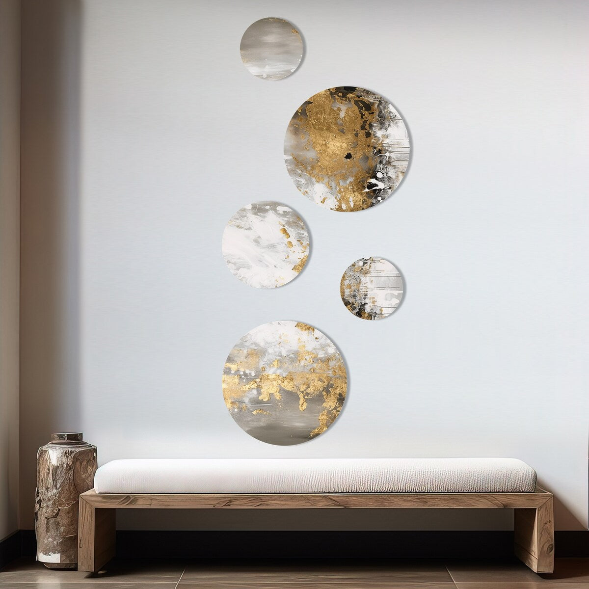 Designart Ensemble de 5 décorations murales en métal, peinture abstraite dorée et blanche.
