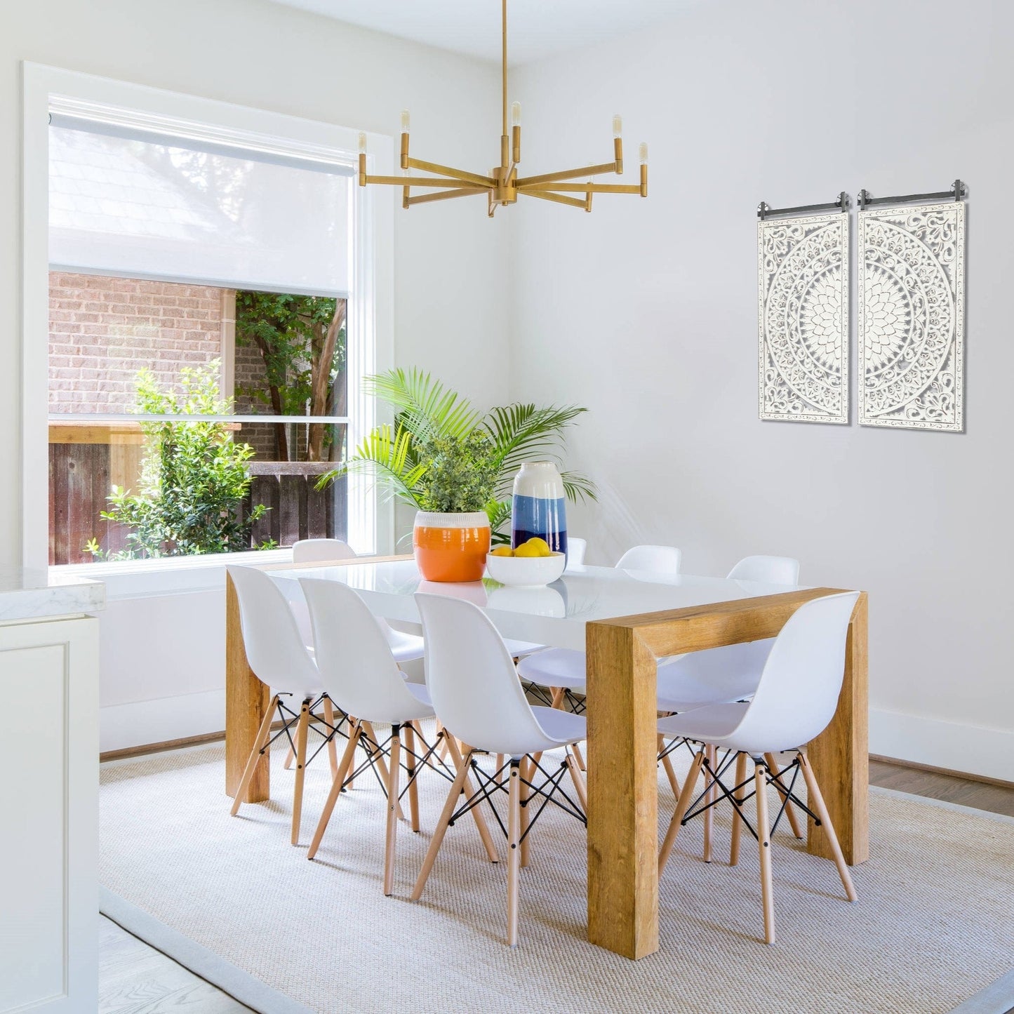 Décoration murale en bois blanc ivoire vieilli avec accents noirs (lot de 2)