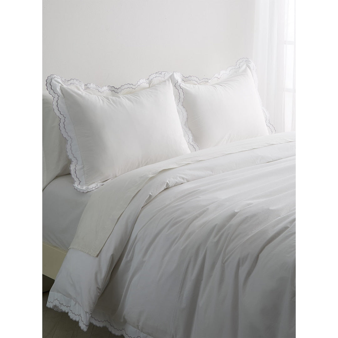 Embroidered Percale Crisp Cotton Double Scallopier Duvet Set and Sham