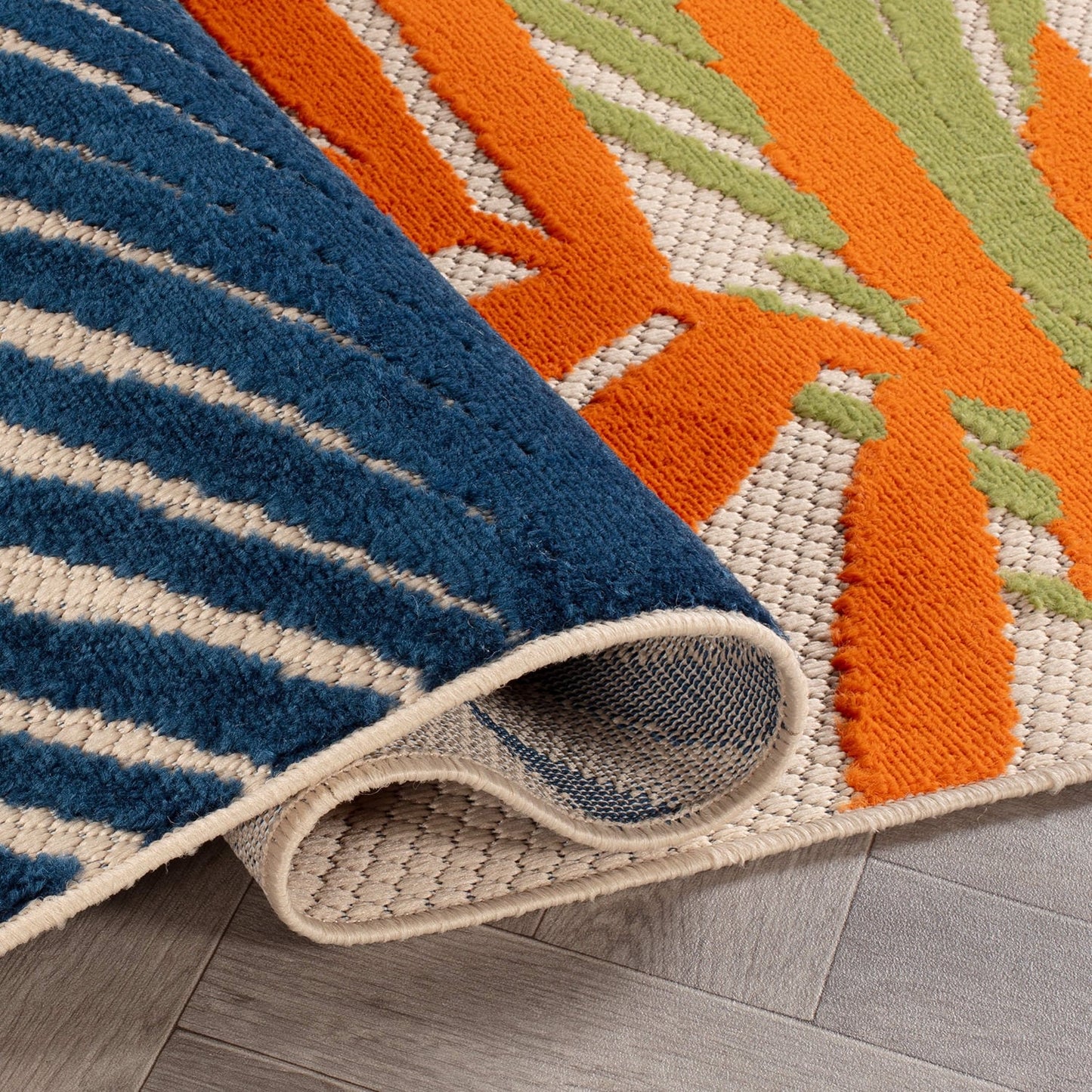 Evora Palm Frond Indoor/Outdoor Area Rug