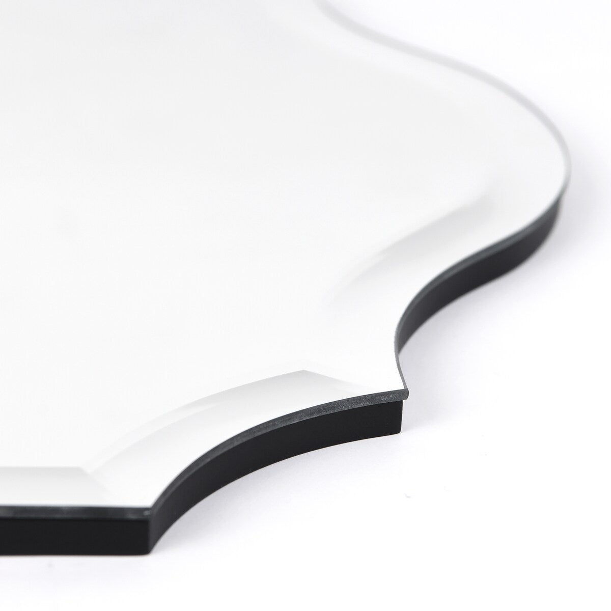 Miroir mural rectangulaire sans cadre, biseauté, élégant et à bords festonnés