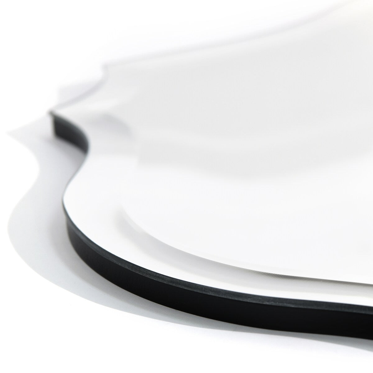 Miroir mural rectangulaire sans cadre, biseauté, élégant et à bords festonnés