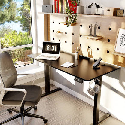 Bureau debout électrique à hauteur réglable Futzca, bureau informatique avec plateau de travail assemblé.