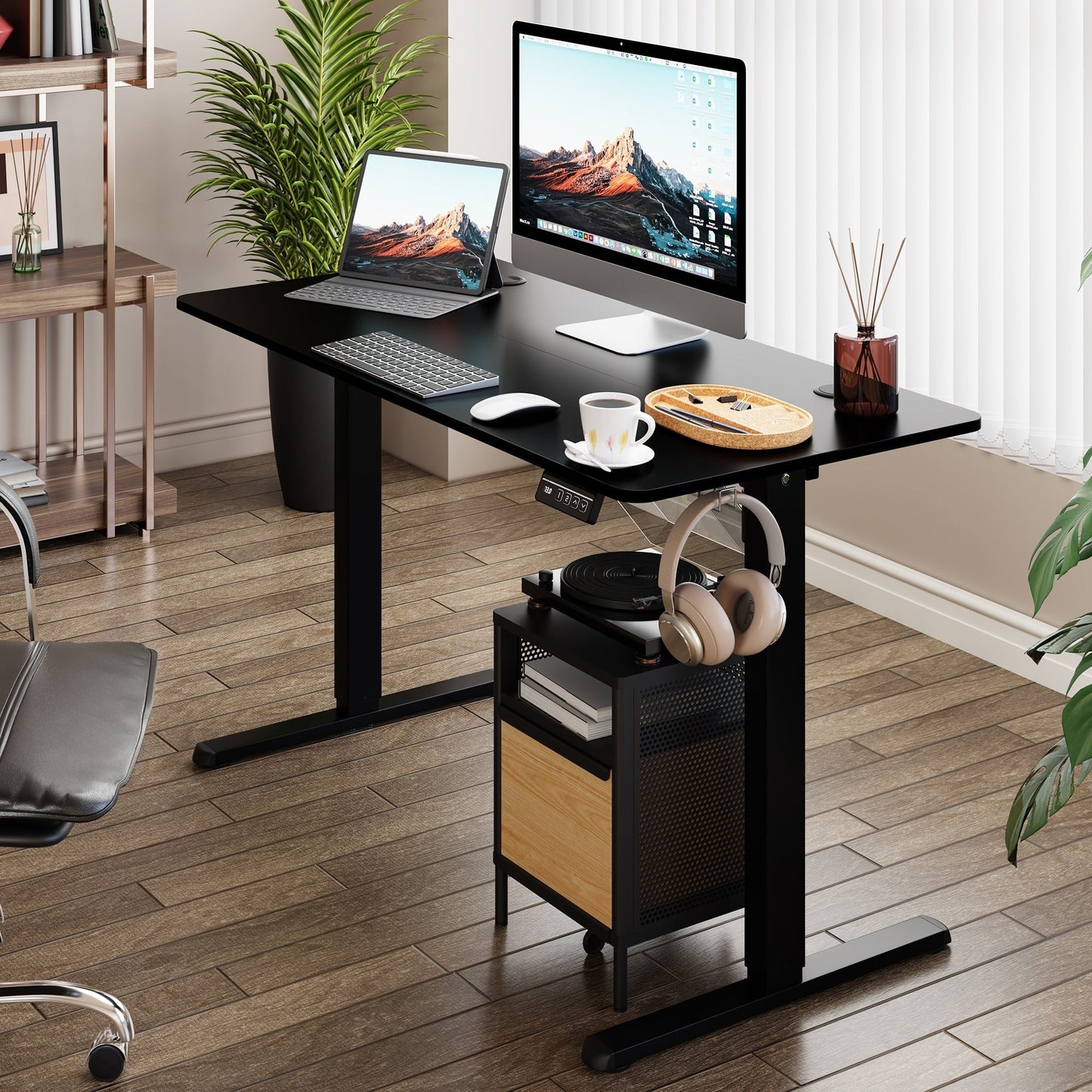 Bureau debout électrique à hauteur réglable Futzca, bureau informatique avec plateau de travail assemblé.