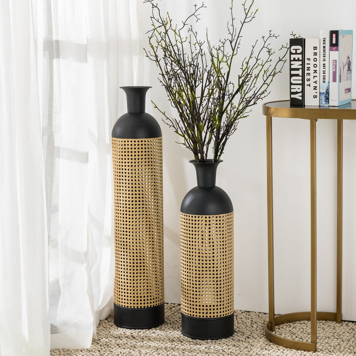 Glitzhome Set of 2 Modern Gold/Black Two-tone High Table Floor Metal Art Vases