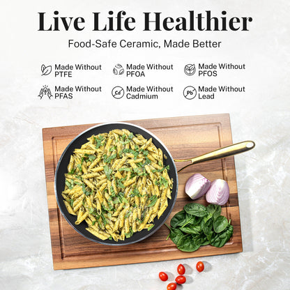 Ensemble de 15 pièces de casseroles et poêles ultra antiadhésives en céramique Gotham Steel noires, avec ustensiles.