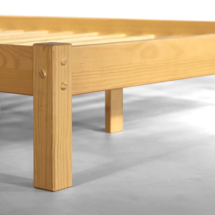 Lit-plateforme à panneaux en bois massif de style Shaker de Grain Wood Furniture