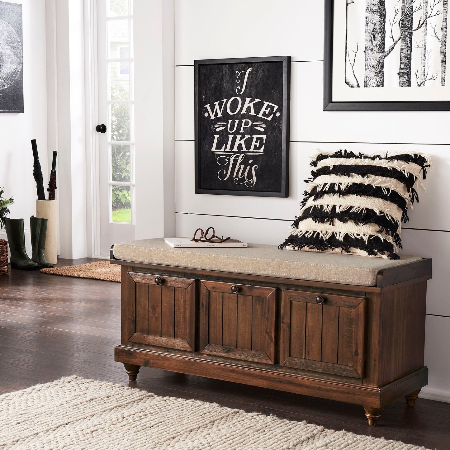 Banc de rangement Granger avec coussin de siège en lin par iNSPIRE Q Classic