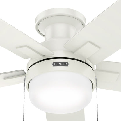 Ventilateur de plafond Hunter 52 Anisten à profil bas avec éclairage LED et cordon d'actionnement - Style moderne, contemporain, transitionnel