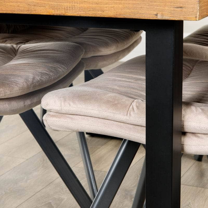 Lincoln Extendable Table & 4 Aspen Taupe Chairs