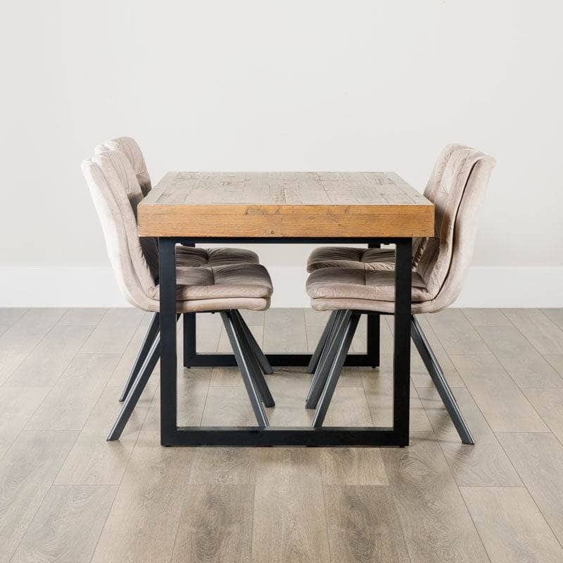 Lincoln Extendable Table & 4 Aspen Taupe Chairs