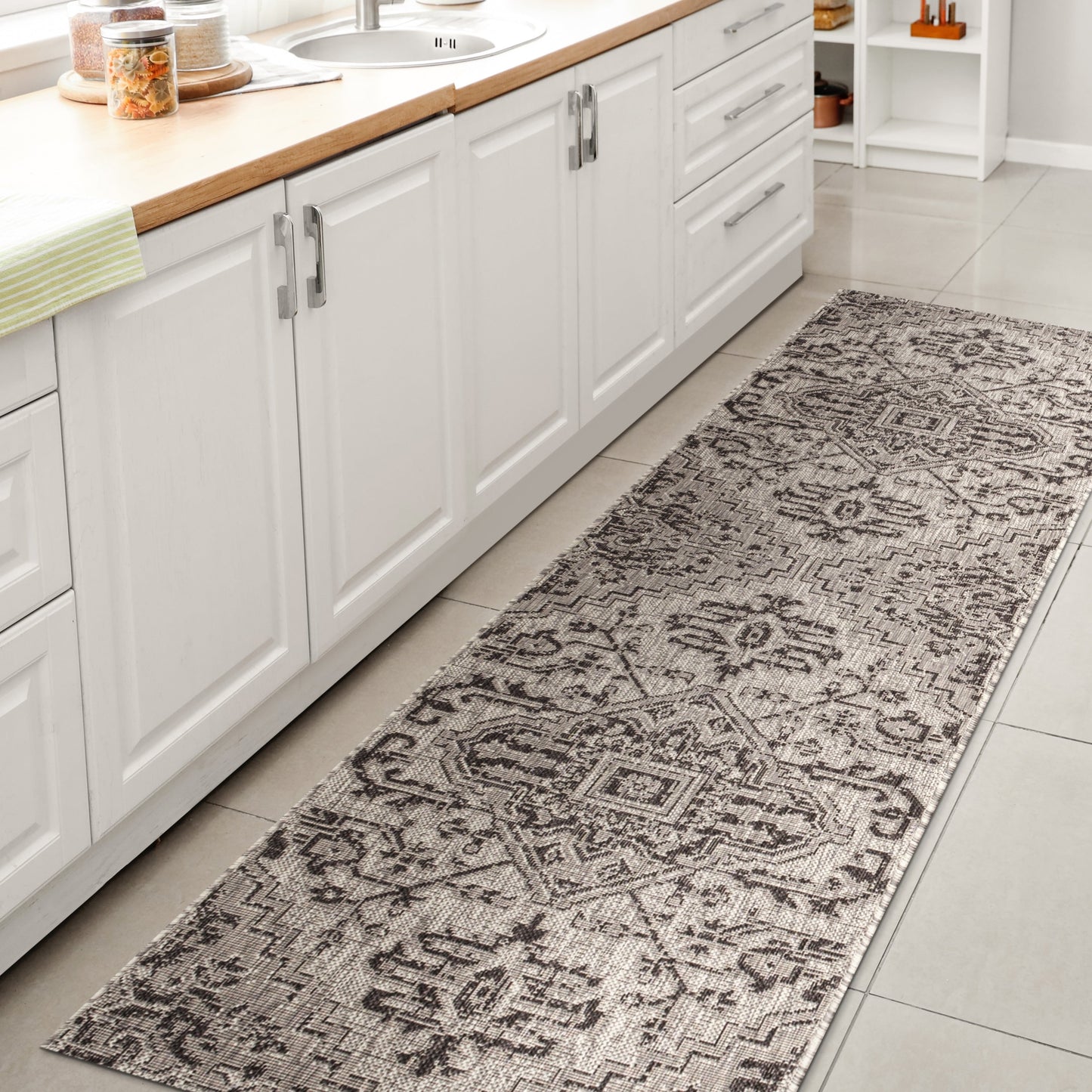 JONATHAN Y Charleston Medallion Indoor/Outdoor Area Rug