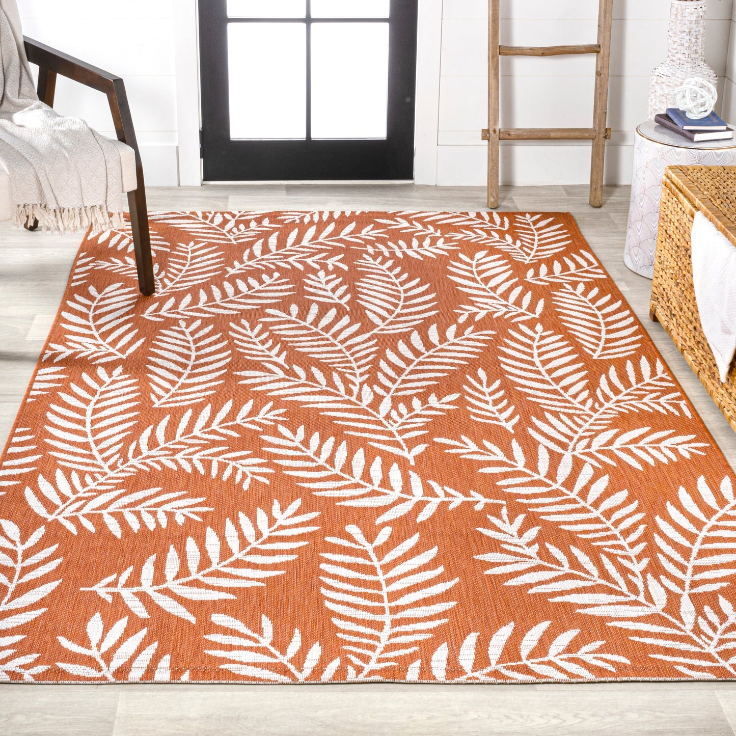 JONATHAN Y Galon Palm Frond Indoor/Outdoor Area Rug