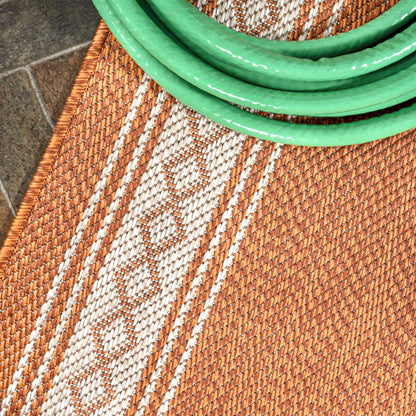 JONATHAN Y Havana Classic Diamond Border Indoor/Outdoor Area Rug