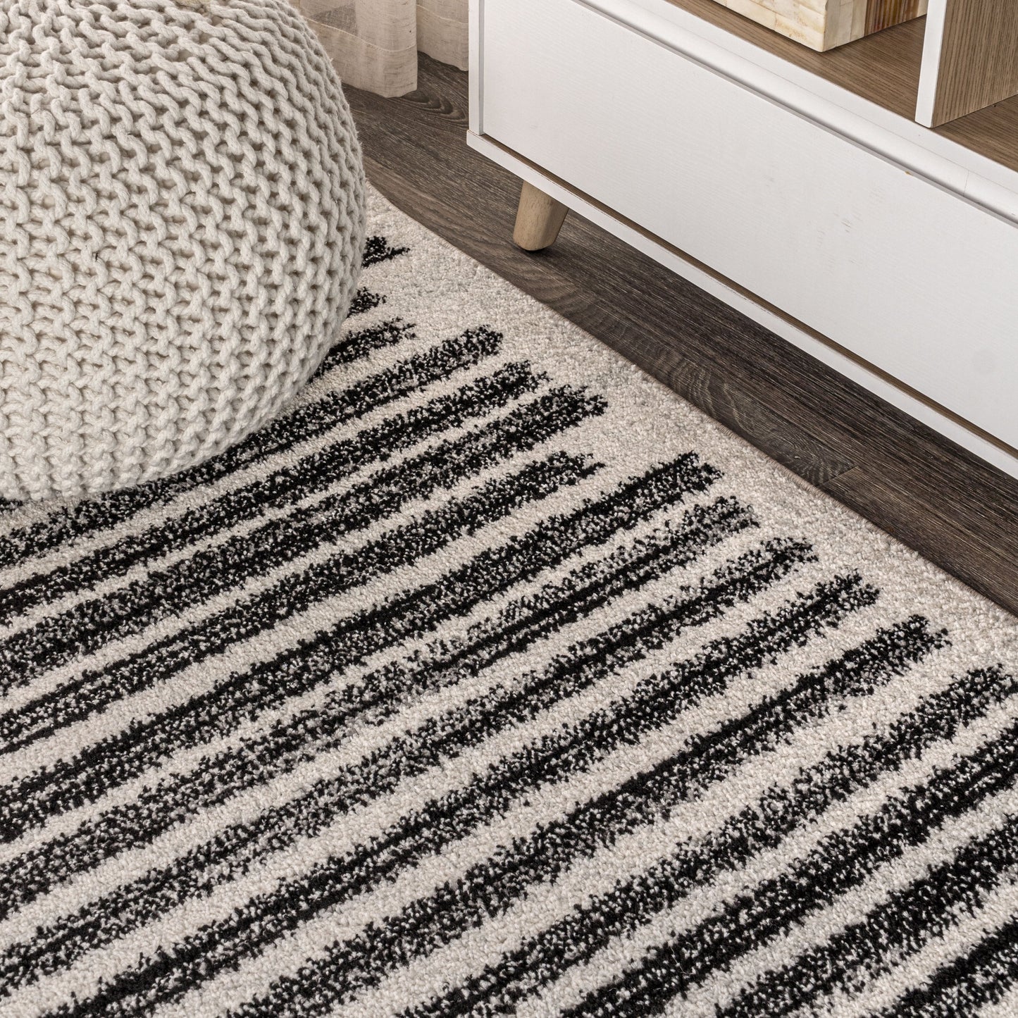 JONATHAN Y Aksil Modern Berber Stripe Area Rug