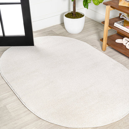 JONATHAN Y Tumbling Solid Low-Pile Area Rug