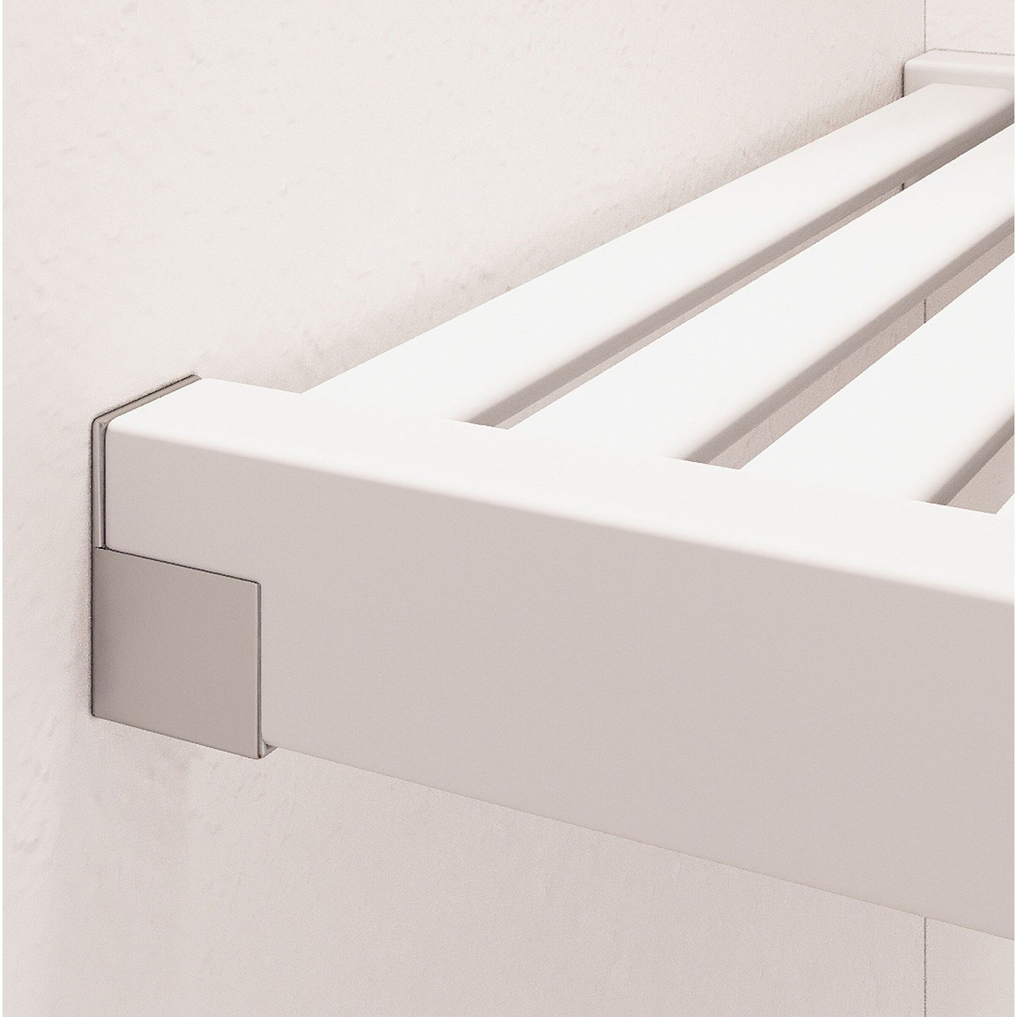 Système de placard à armoire en bois massif John Louis Home, blanc