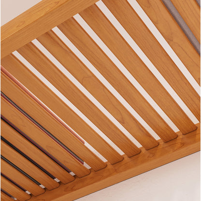 Système de rangement à armoire intégrée en bois massif Simplicity de John Louis Home, couleur érable miel