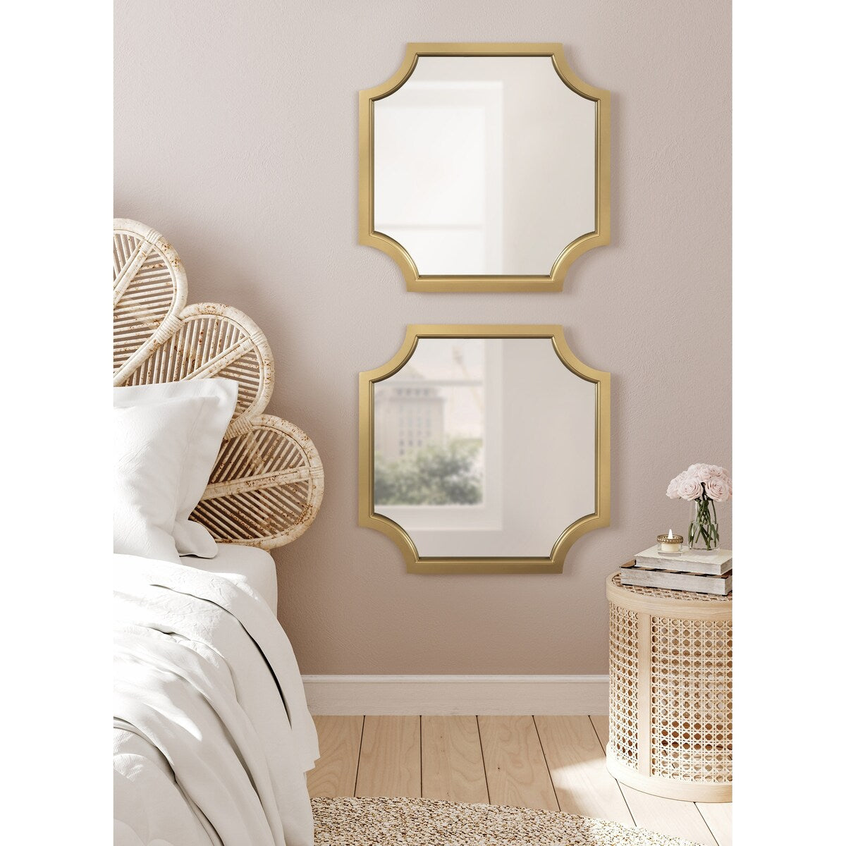 Kate and Laurel Hogan Scalloped Wood Framed Mirror