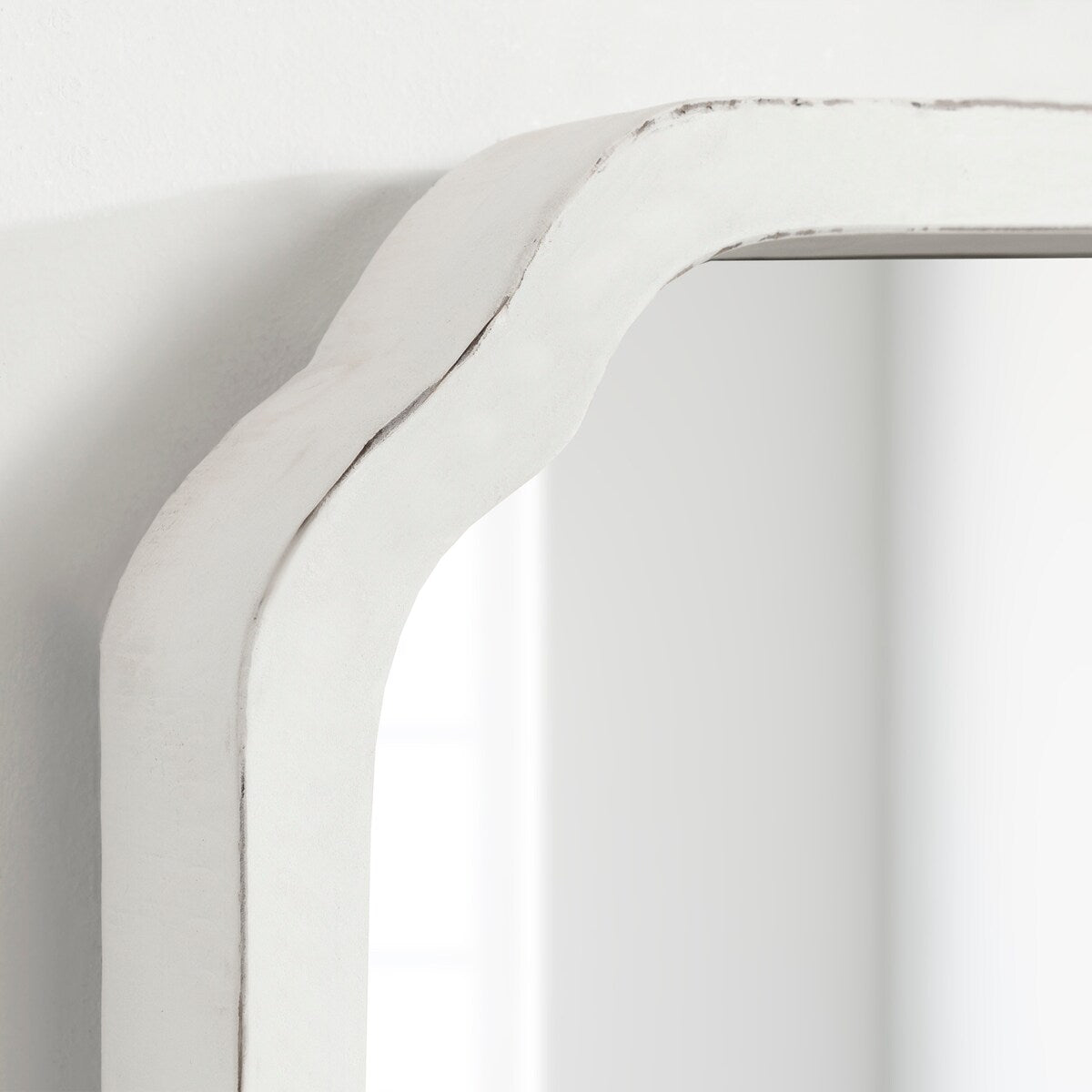 Kate and Laurel Marston Miroir mural carré en bois