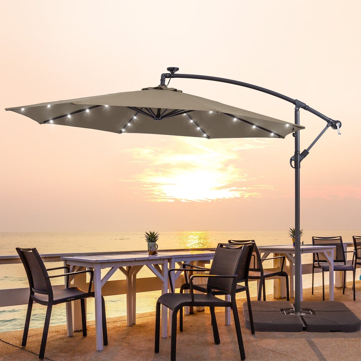 Parasol de terrasse déporté LED LIVOOSUN 10 pieds avec pied en croix