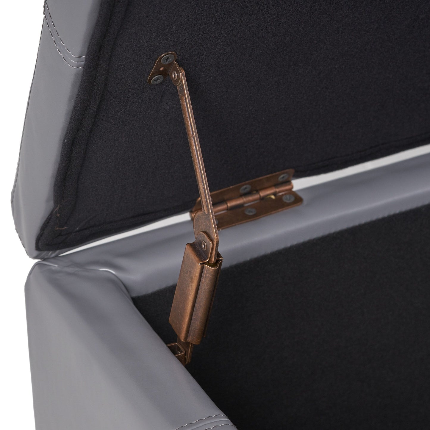 Banc de rangement Lucinda en simili cuir de Christopher Knight Home - 130,6 cm L x 44,5 cm l x 41,3 cm H