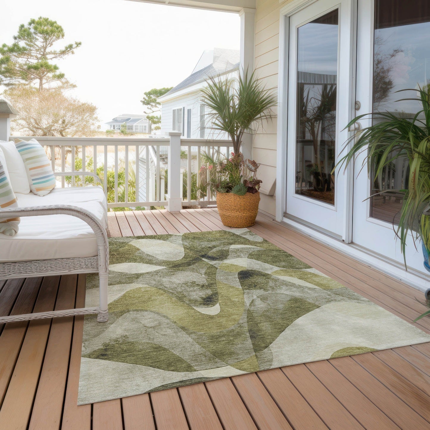 Machine Washable Indoor/ Outdoor Modern Chantille Rug